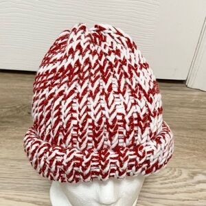 Hand Knit Beanie Hat Homemade Adult OSFM NEW